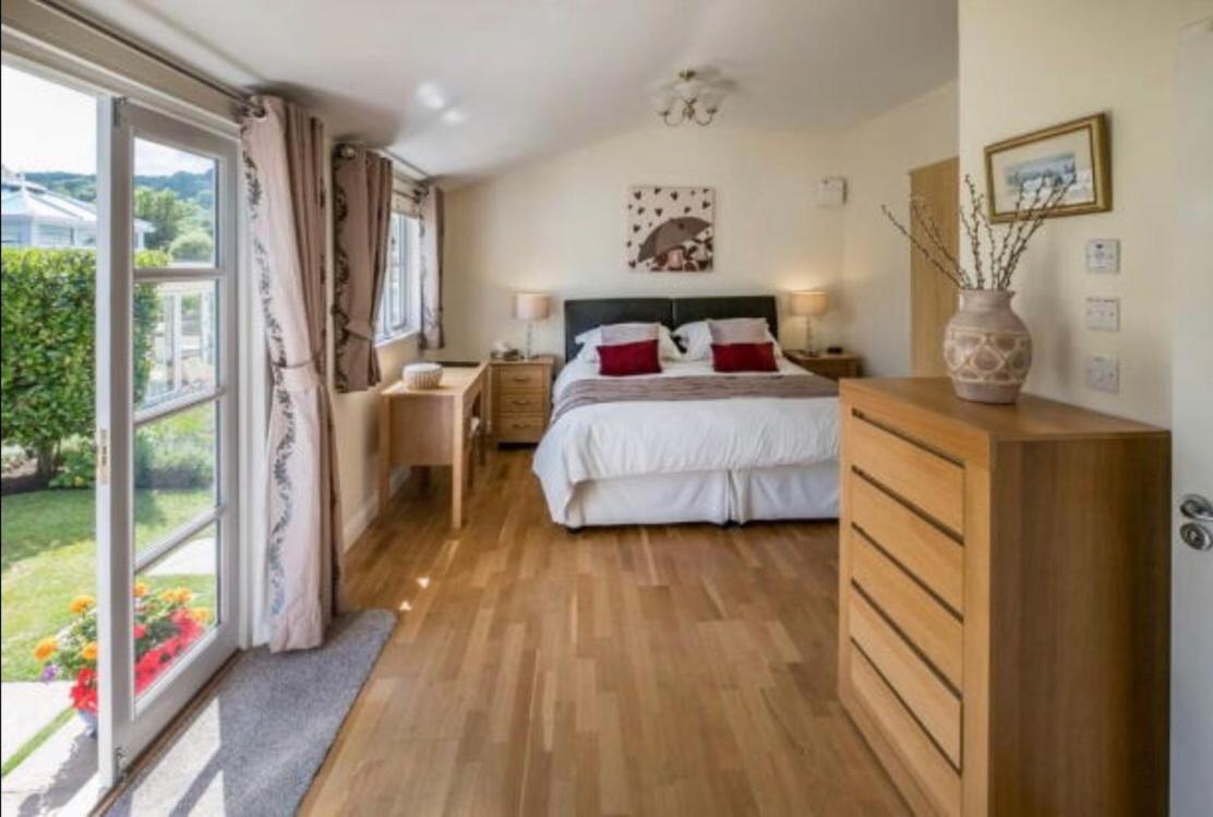 Woodpeckers B&B Shanklin Dış mekan fotoğraf